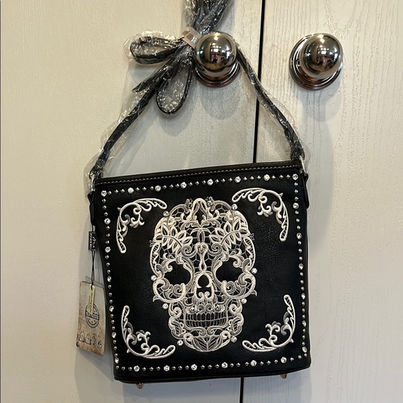 Montana West Black and Silver Crossbody Bag with Skull Design - Picture 1 of 5